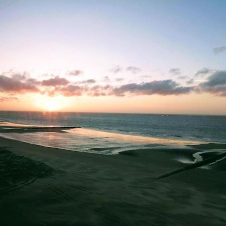 Lovely N° 9 Op Ieder Moment Een Prachtig Zeezicht & Zwembad Middelkerke Dış mekan fotoğraf